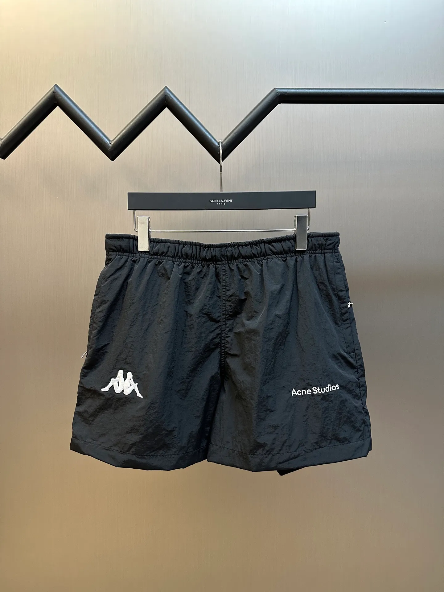 Acne Studios X Kappa ， Acne Studios ， Kappa Classic ， ， ， 。 Acne Studios Kappa ， ， ， 。 size：S M L XL
